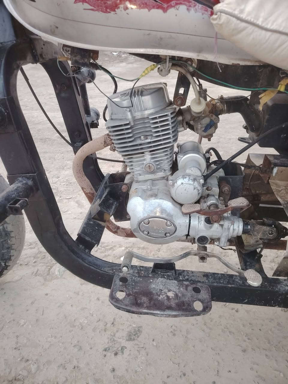 ستوته انتير مديل   10 درجه ناضيفه شاصي مكفول كلك كلك كلك مكان الحمزه الشرقي خاص مفتوح


**إذا كنت صاحب هذا الإعلان وتريد حذفه لأي سبب، رجاءا أرسل رسالة إلى الدعم الفني**