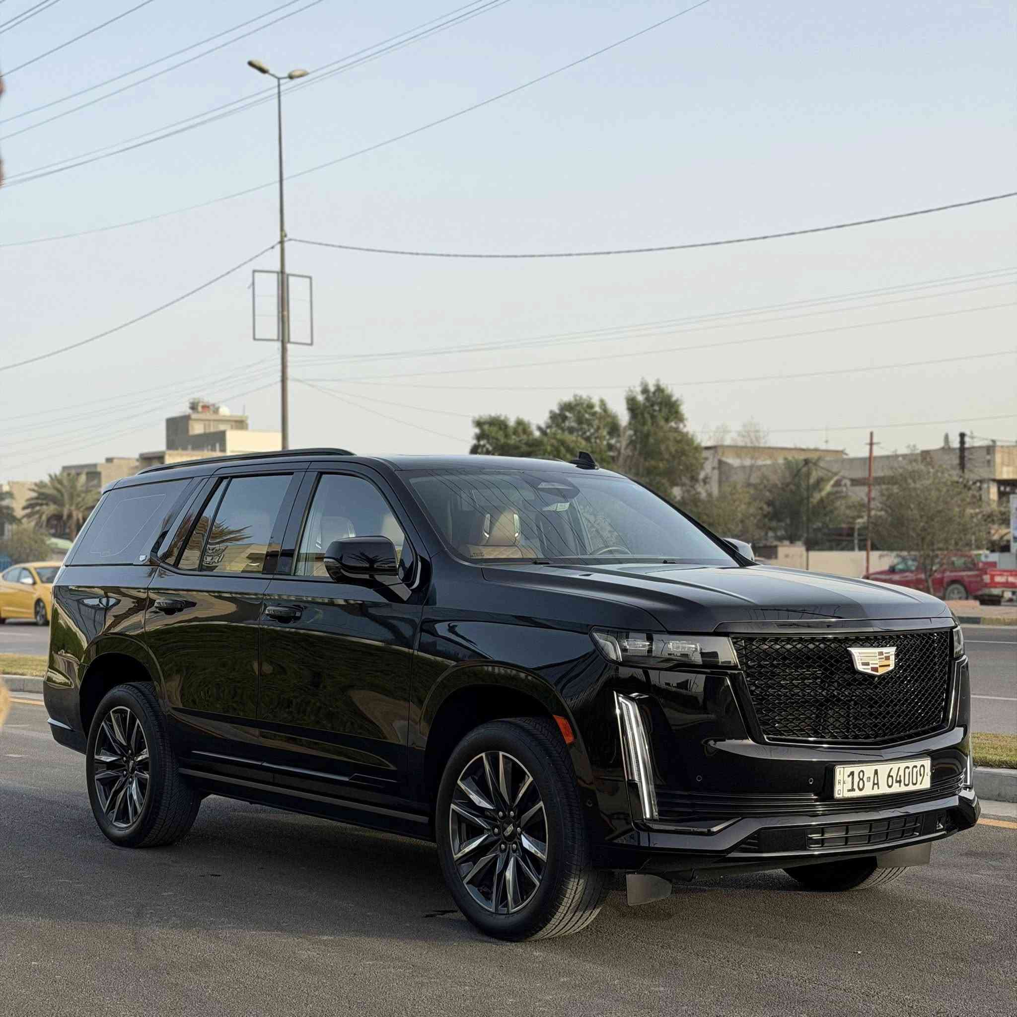 السلام عليكم 

كاديلاك اسكاليد خليجي موديل 2023  كفالة

مغلفة ppf ضمان 10 سنين وحتى الشاشات الداخلية مغلفة ppf وعليها ارضيات داخلية تفصاال خاص 

اسبريسو فول مواصفات ماعدى المساج  
ماشييه 70 الف 
 بلاك ادشن بلادي فول فول مواصفات
مكفولة كفالة عامة 
باسمي تحويل ثاني يوم 
المواصفات 
تشغيل عن بعد 
36 سماعة 
سقف شامو 
‏‎5 كاميرات
‏‎5 بصمات
فور ويل
كشن رجاج 
دوسات كهرباء 
داتا شو 
بانوراما 
لايت زنون عالي ناصي ٥ عدسات
‏‎4 شاشات بالدشبول والسقف والكشنات
تحكم بريك 
جنطه ذكيه جلاق
رادار تحديد مسار
رادار خلفي
رادار امامي 
رادار جانبي 
كشن تدفئة وتبريد سايق وراكب
كشنات امامية تدليك
كشنات خلفية تدفئة
مري شفط 
اشارة بداخل المراية
كشنات جلد 
كشنات خلفية منفصل VIP
علامة كاديلاك ضوئية بالدعامية الخلفية
الكشنات كهرباء 
ذاكرة ميموري ستيرن وكشن
قاصه 
ويل ٢٢ بلادي 
بااختصار السيارة فول للاخير 

مكفول كفاله عام سياره جديد بل باكيت 

سياره ب اسمي تحويل مباشر
سعر السيارة ( 735 ورقة $ وبيها مجال ) 

مكان سيارة بغداد / الكرخ  
رقم الهاتف : 
***********
