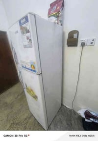 ثلاجة للبيع تجميد فول وعلى وضع الشركة سعر ١٧٥ اتصل 07872347272