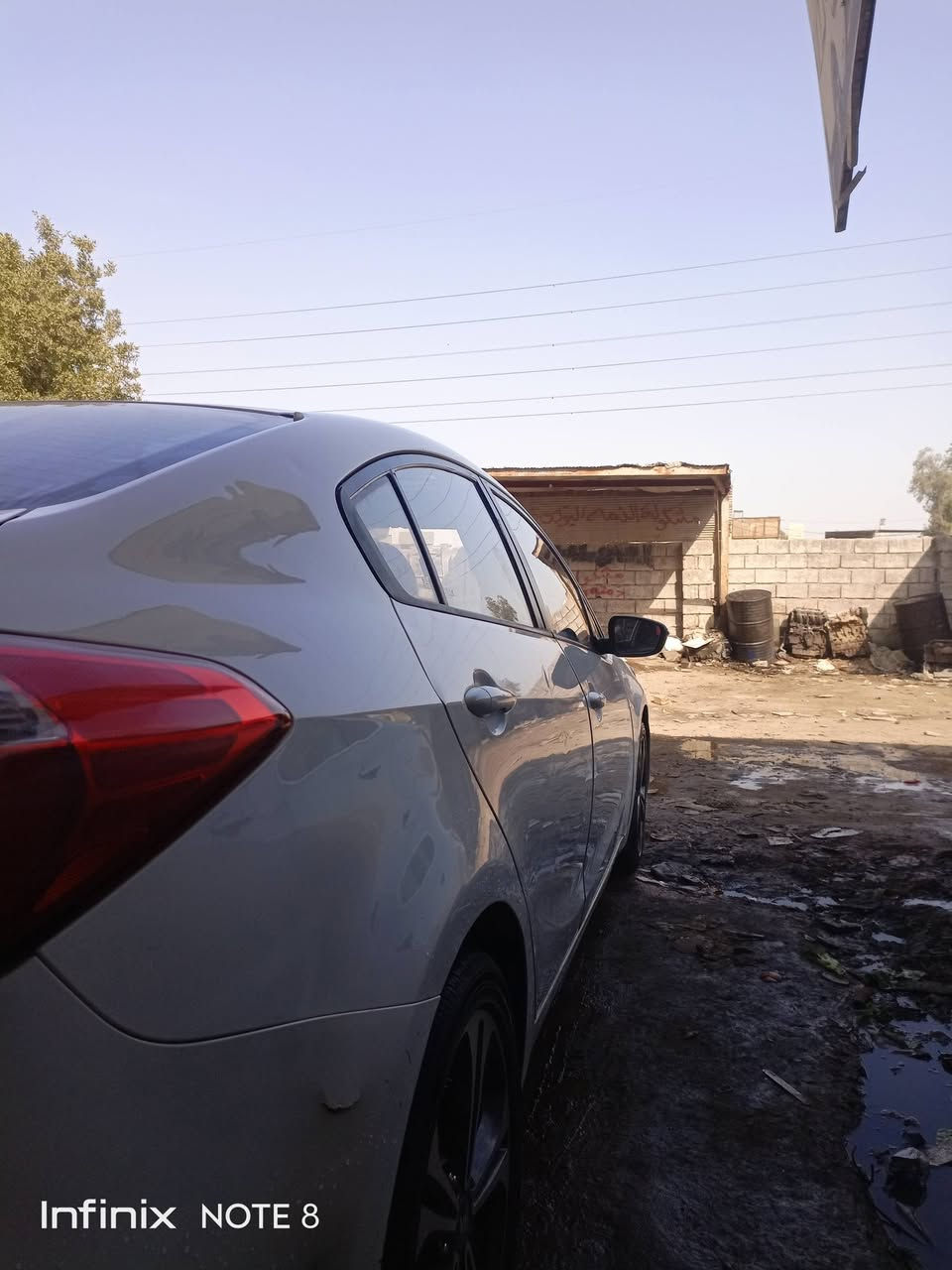 سلام عليكم
سيراتوا شكل ال14.  2013 بيها باردات وصبغ جاملغ امام ايسر بي طخه اتصلحت على گدها وبقيه ملاون ابيع قطعه 
رقم انگليزي راعيها بلنجف وبيها وكاله بسمي ماشيه 189الف حقيقي مكانها كوفه ، ابيعك سونار وين ميعجبك گير مكينه كفاله من الفتح والصوت والبخار 
*********** السعر 117وبيها مجال
