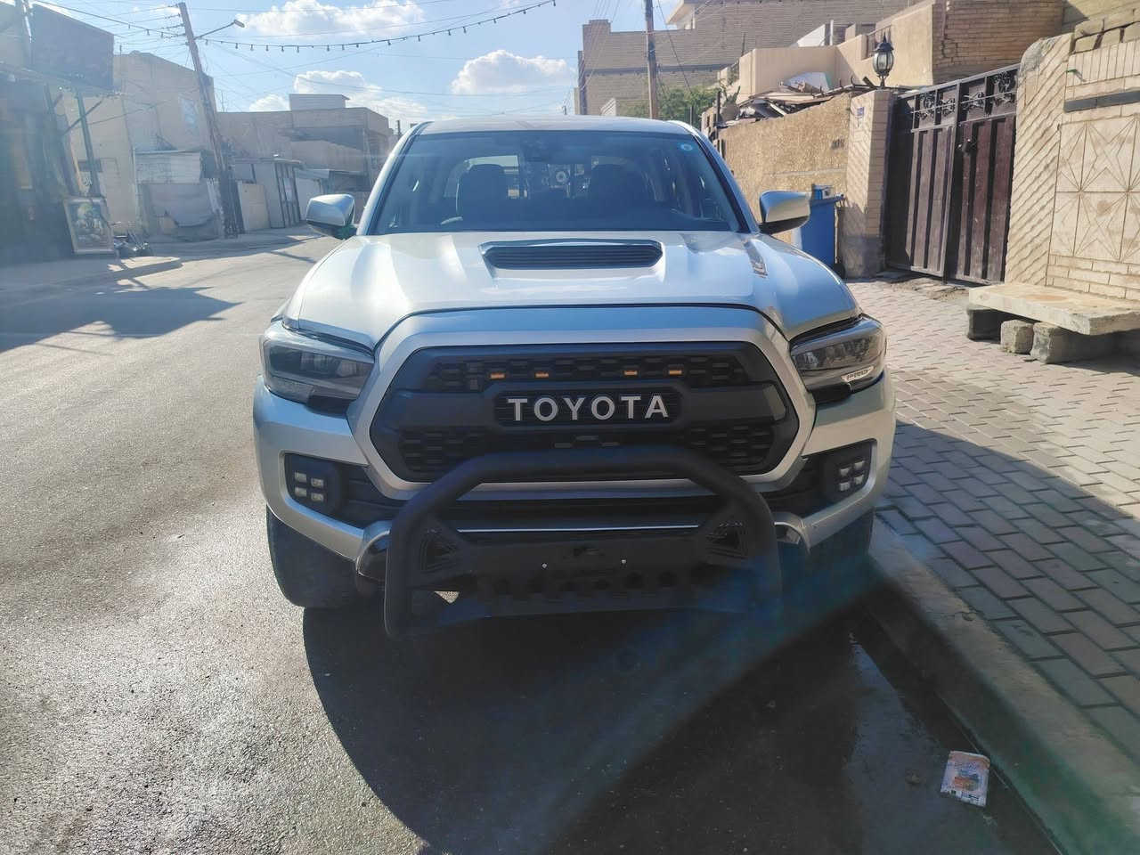 السلام عليكم ورحمة الله وبركاته
بيكب تاكوما موديل 2022
4 سلندر اقتصادية 
حادث السيارة بچم وبيها كم شخط خفيف بالجاملغ للامانة وعن الحلال والحرام الباقي مكفوله 
المحرك مابيه شخط 

مكان السيارة بغداد الدورة 📍 

*********** للتواصل واتساب رسائل فقط 

مراوس وبيع
