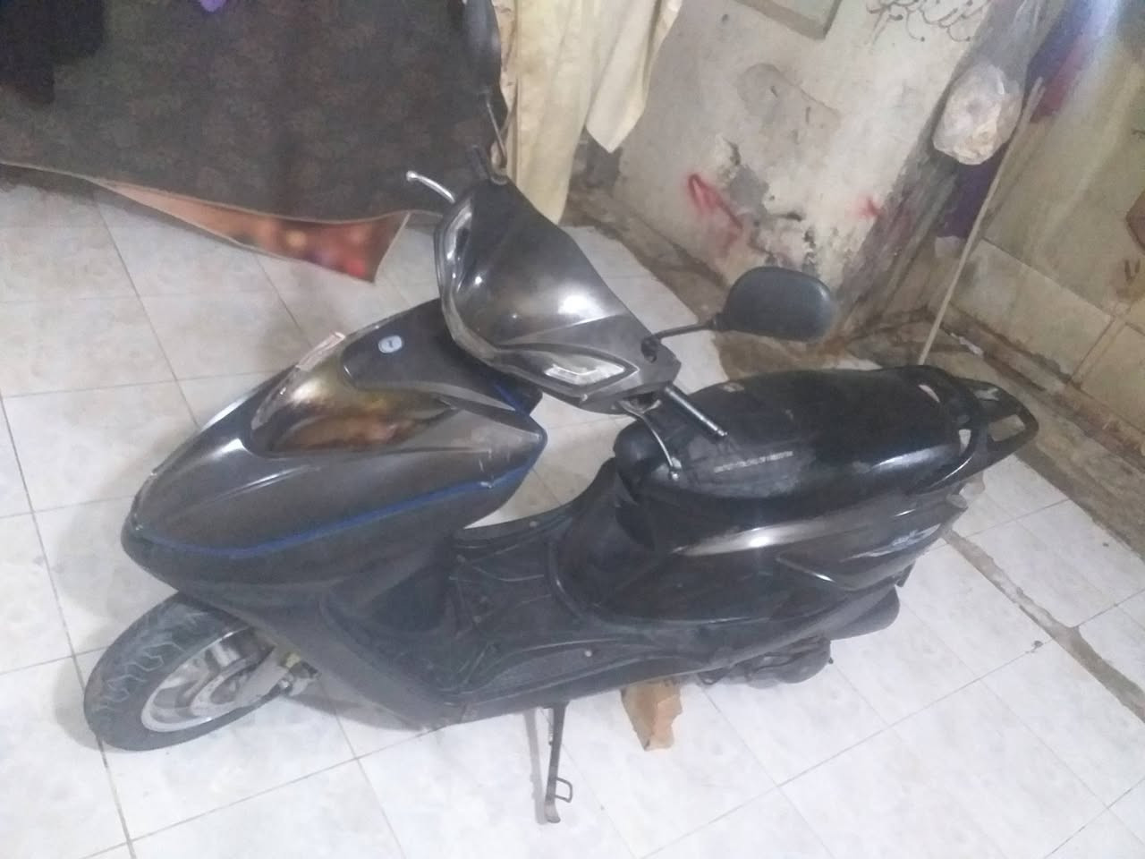 دراجه سكنس نظيف  المكان بعقو به 
سعر 275
***********
