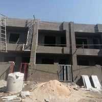 ٣ بيوت • ٦٧م • قيد الإنشاء