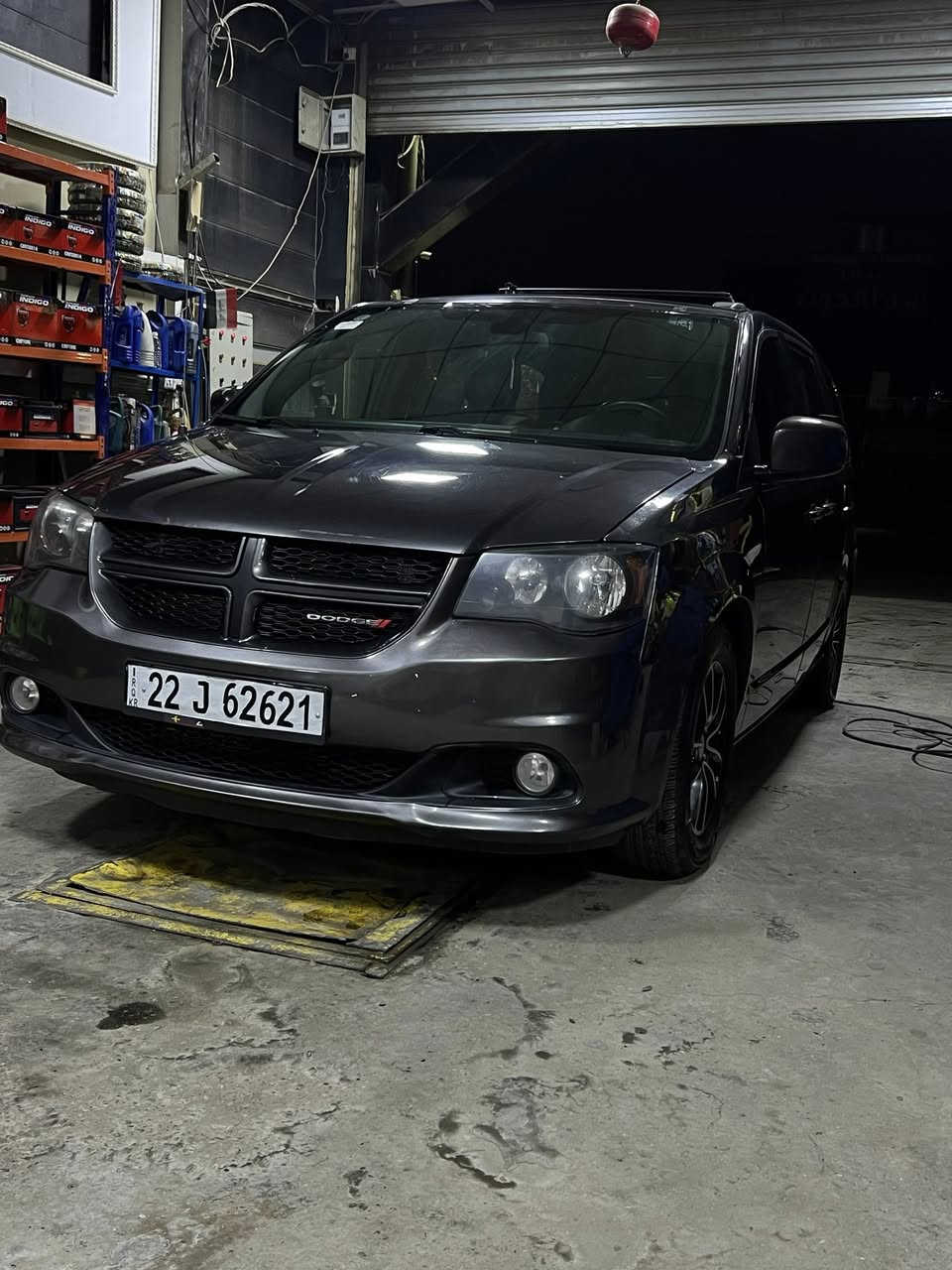 سلام عليكم دوج كرفان (2019) (GT) فول موصفات ثلاث قطع تبريد تحكم ستيرن تثبيت سرعه أبواب كهربائي جنطة كهربائي كشنات بلع كهربائي بردات بلاد تشغيل عن بعد مكينه كير خير من الله مكينه (3600) صدر امام خلفي خير من الله السيارة كامله ما بيه نقص ماشيه (107)كيلو الحادث بصيط جدا موضح بل منشور : السعر (196) وبيه مجال الشراي بدون زحمه ال مو شراي لا يتعبني ولا يكسر بحلالي ***********  ✨🤍
