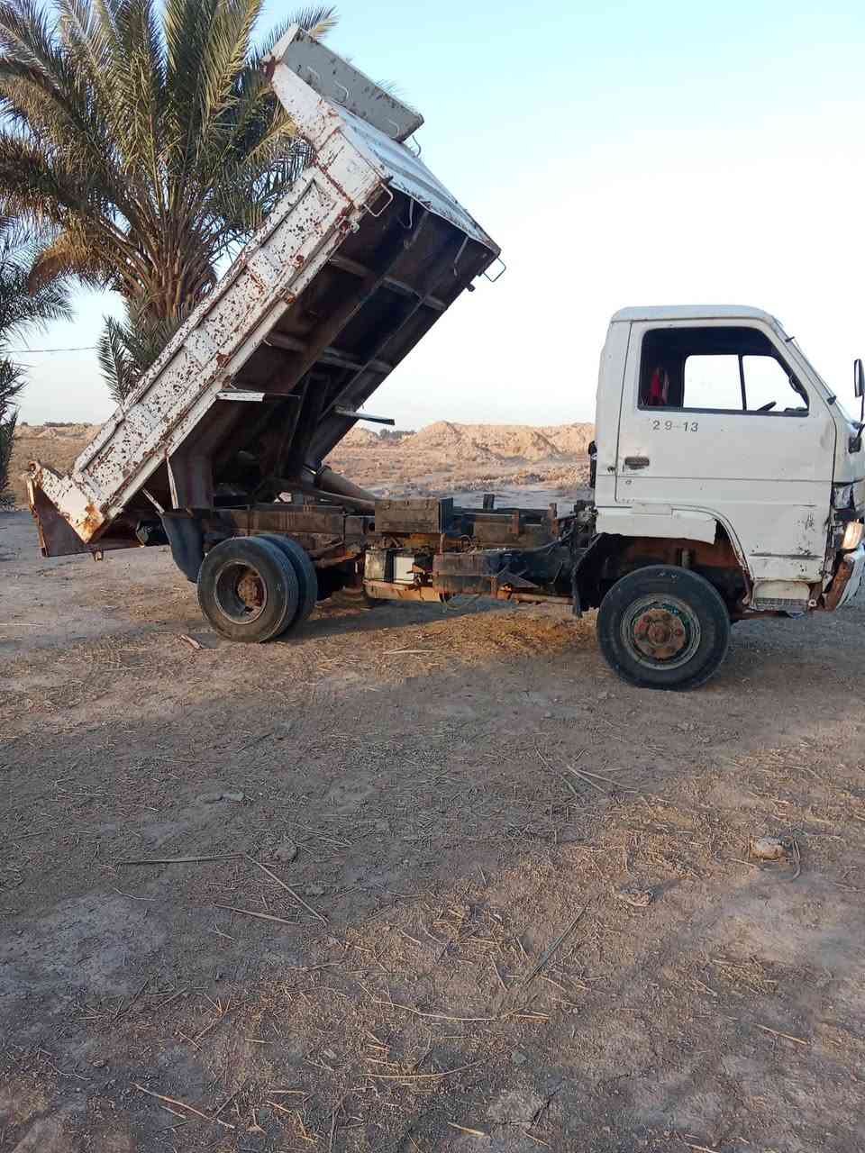 للبيع او مراوس حسب القناعه قلاب زوزه موديل 2000 سياره جاهزه م̷ـــِْن كلشي شرط سعر 45وبيه مجال للطيبين مكان بابل الشوملي ***********
