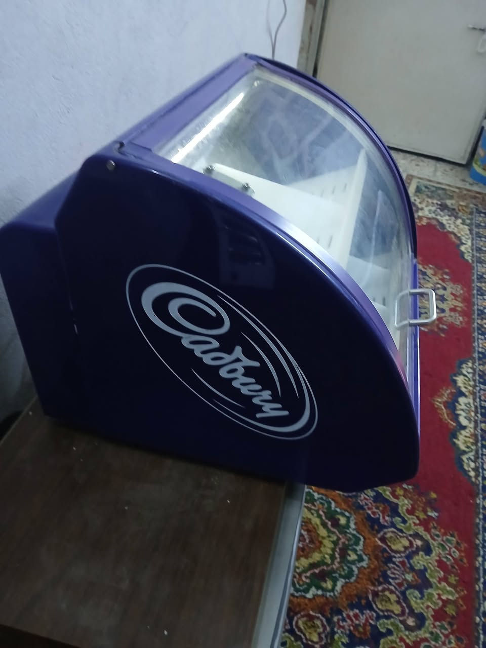 عارضة شغالة وممتازة تبرد ابيع أعلى سعر عنواني بغداد موبايل ***********
