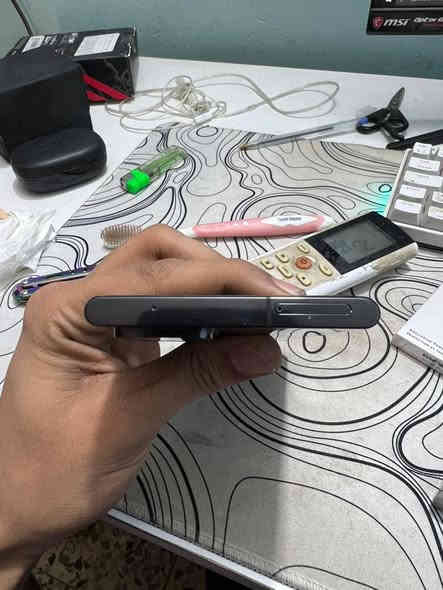 Note 20 ultra 256 اسود
السلام عليكم ورحمة الله 
نوت ٢٠ نضيف استخدام شخصي بلادي ما مبدل بي اي شي 
ذاكرة ٢٥٦ ويا كارتون و شاحن ١٢٠ واط  
مراوس ب شي اعلى و انطي فرق سامسونغ فقط 
0786 738 2061
