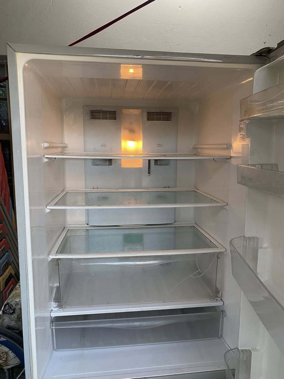 السلام عليكم ثلاجه بني سونك للبيع 150 الف مكانها بغداد الجديدة ***********
