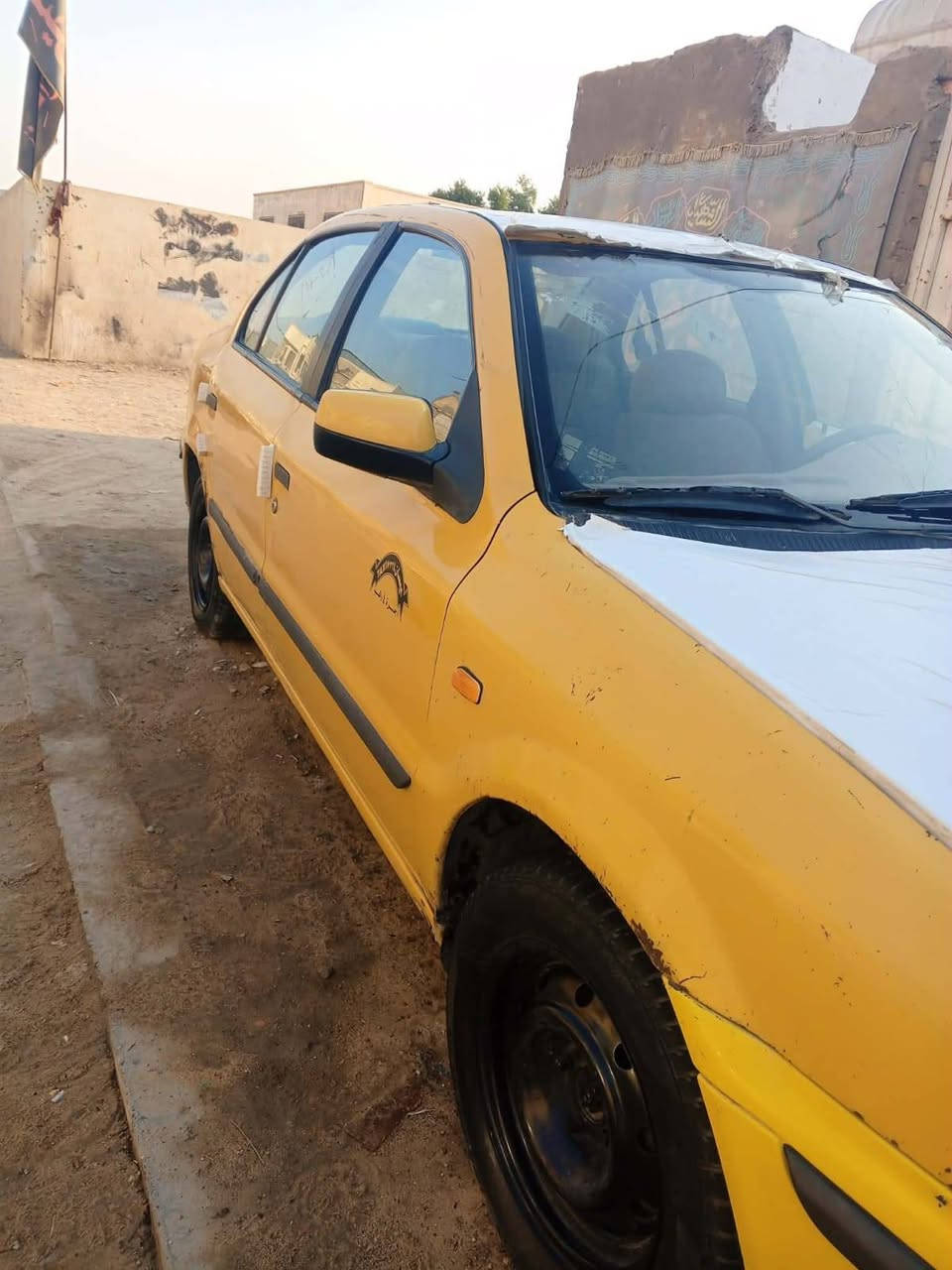 تفاصيل داخل الصور
