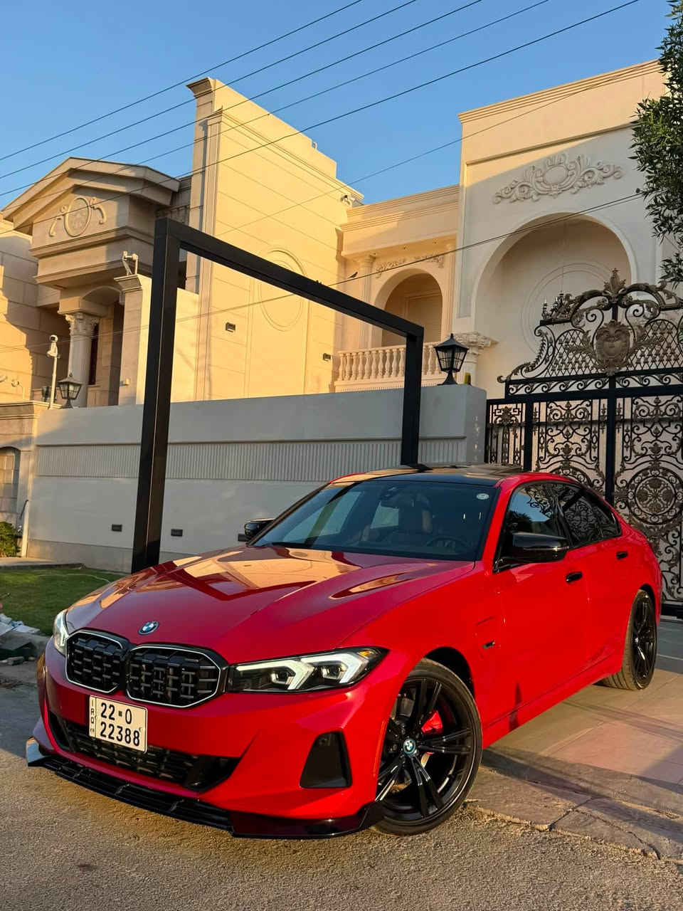 للبيع : Bmw 330e 2023
٣ انظمة قياده : ( بانزين ، هايبرد ، كهرباء ) 
عداد المسافه : 32.000 
الضرر : السياره مكفوله بدون اي حادث او اي ضرر .
السياره جديده بكل معنى الكلمه بدون اي نواقص بدون اي مسجات ✅ 
شاحنه اصليه🔌
تو ويل خلفي 
رقم مميز
ومعروفة مواصفات هاي الفئه بل كامل 
موقع السياره / المنصور - الداوودي 
الرقم / ***********
السعر 32800$

