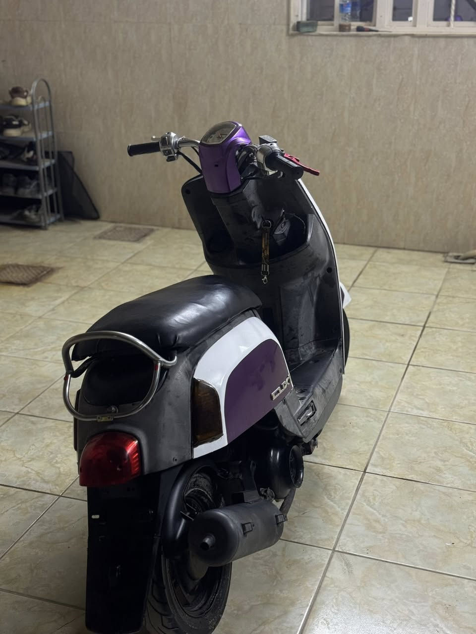 السلام عليكم 
❇️ماكس بولـيسي 2008 كابريتر  للبيع الدراجه جاهزة للاخير سلف هندر اشاير كلوبات كله شغال سعرها 550 وبيها مجال قليل 
❇️مكانها ديالى الخالص هبهب 
ممتواجد خاص فقط رقم ***********
