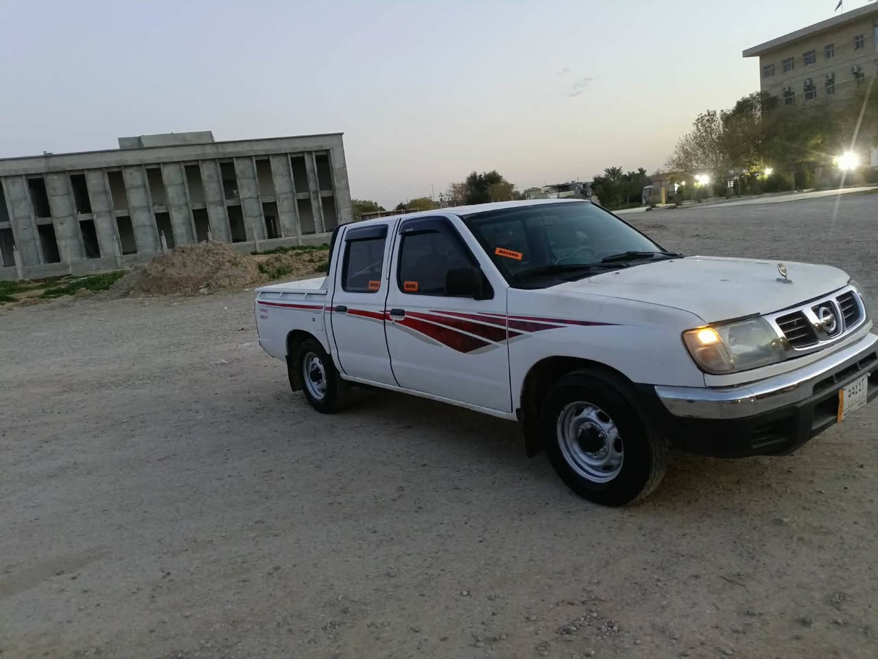 سڵاوی خوالەهەمو لایک بۆفرۆشتن نیسان 2003ناوبۆر ڀاوەر تەبریت گێڕو مهکینەو ئەکسلو شاسیو تەقەو ڕەقەو کارەبای گشت گیانی بەشەرد خایسی نیە شاس نەشکاوە بۆنوقسانی تیلمەکە مشتەریت تیلکە لەکەلارم 63گڵاو مەعملە*********** ئاسیا ***********کۆڕەک دڵی ئامین
