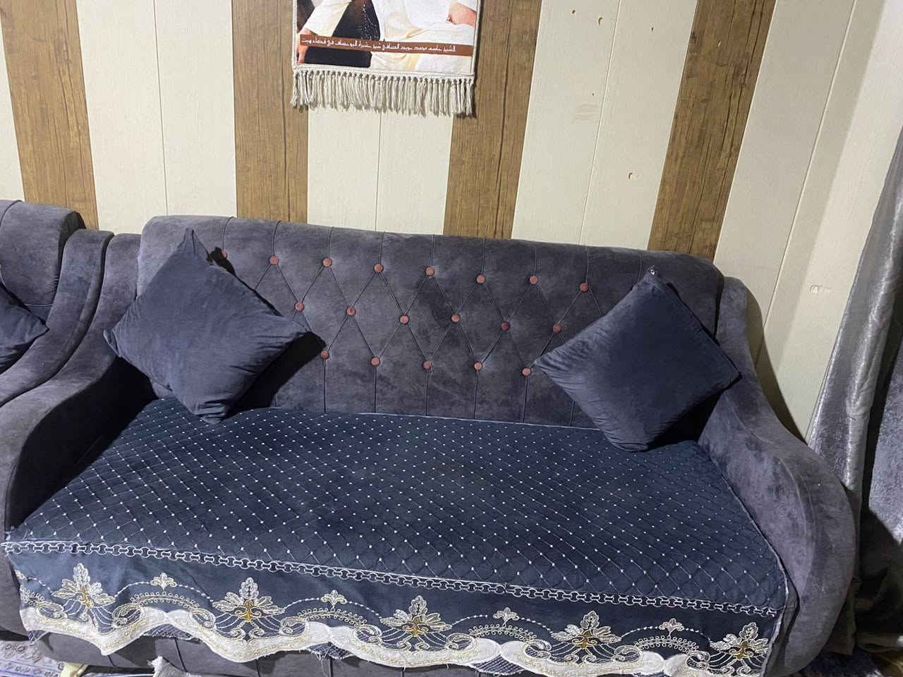 ديوان ١٠ مقعد شغل حطاطه سعر لواحد ٣٥٠ وبي مجال عنوان هيت حي لبكر ***********
