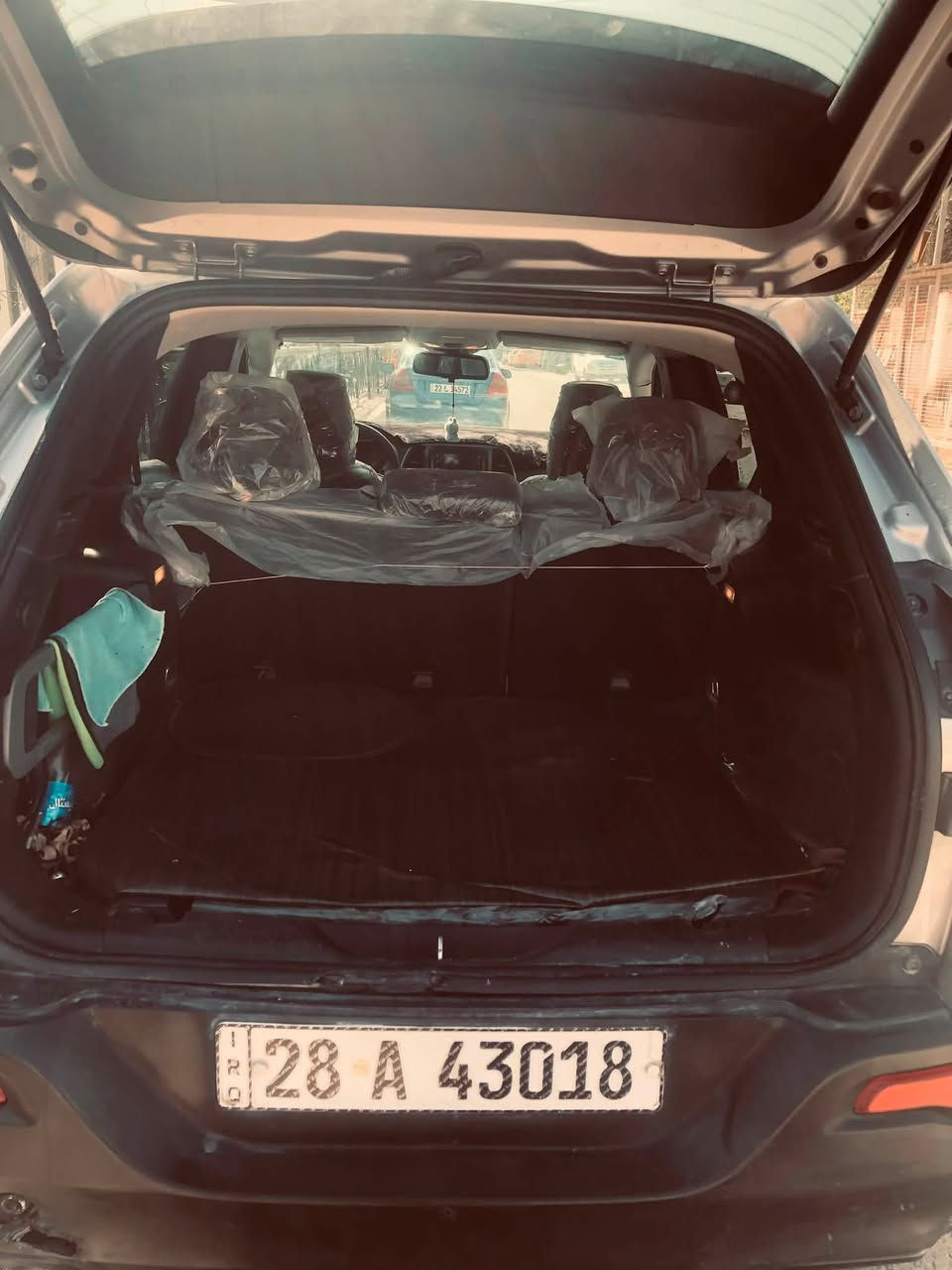 جيب شروكي بزون مديل 2018 محركها. 2400
سياره. جاهزه للمراوس بناصيه فقط 
الاستفسار *********** بي واتساب
