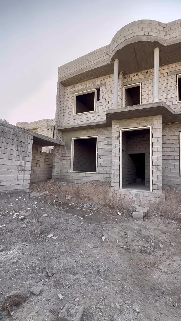 السلام عليكم هيكل للبيع روتانا اربع  غرف نوم للاستفسار اتصل ***********
