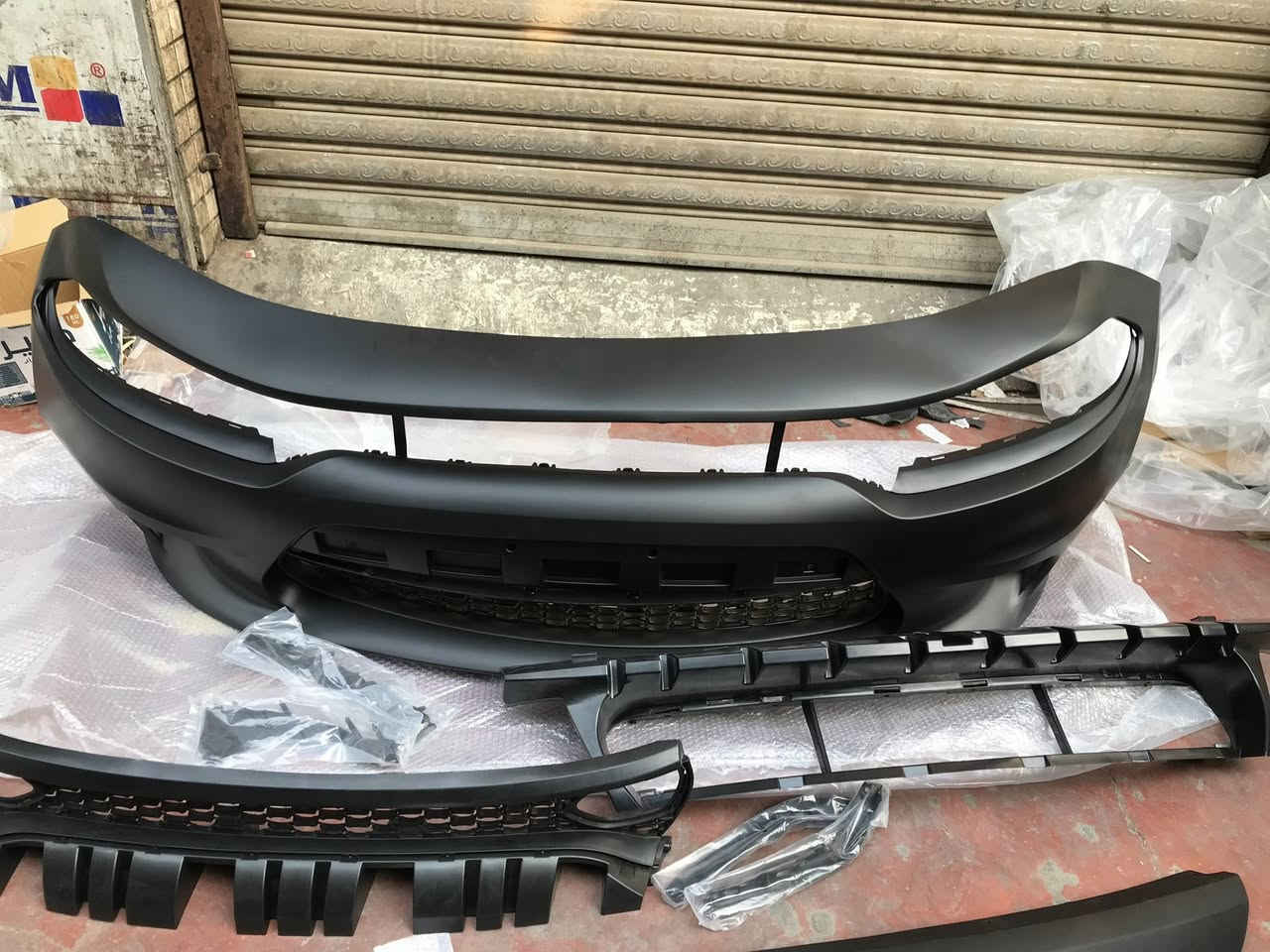 يتوفر غراض جارجر 2015-2023
بغداد السنك مجمع مينا الفرع الاول
بغداد شارع الظلال قرب كراج النهضه الفرع الثاني
***********
