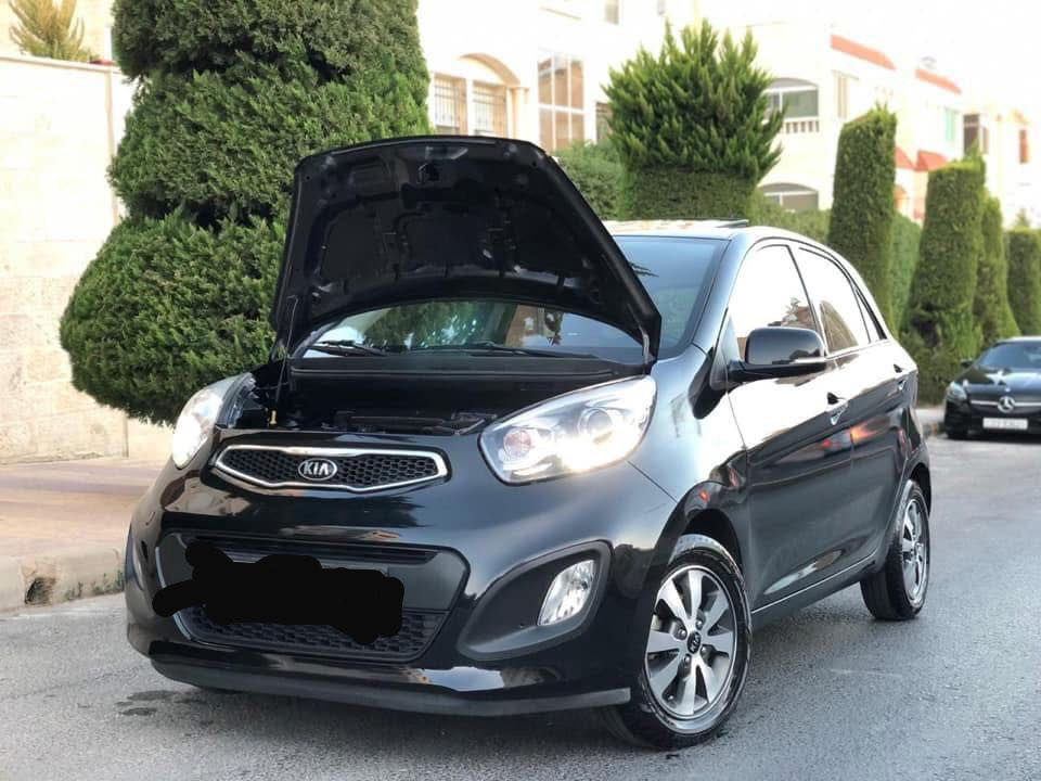 كيا بيكانتو 2014 اصل ادوات للبيع او المراوس حسب قناعه متؤمه ارقام وسنويه اربيل سياره حلوه نظيفه محرك 1300 يعني ثلاثه سلندر كير ومكينه وتبريد وتدفئه كفاله وخير من الله تدفئه بالكشنات الاماميه شاشه كامره حساسات خلفيه سياره كصتها جنطه ومشتغلينه باجات ولحيم مظبوط السعر 47وبيه مجال  للتواصل على رقم علما ان السياره بالبصره
***********
