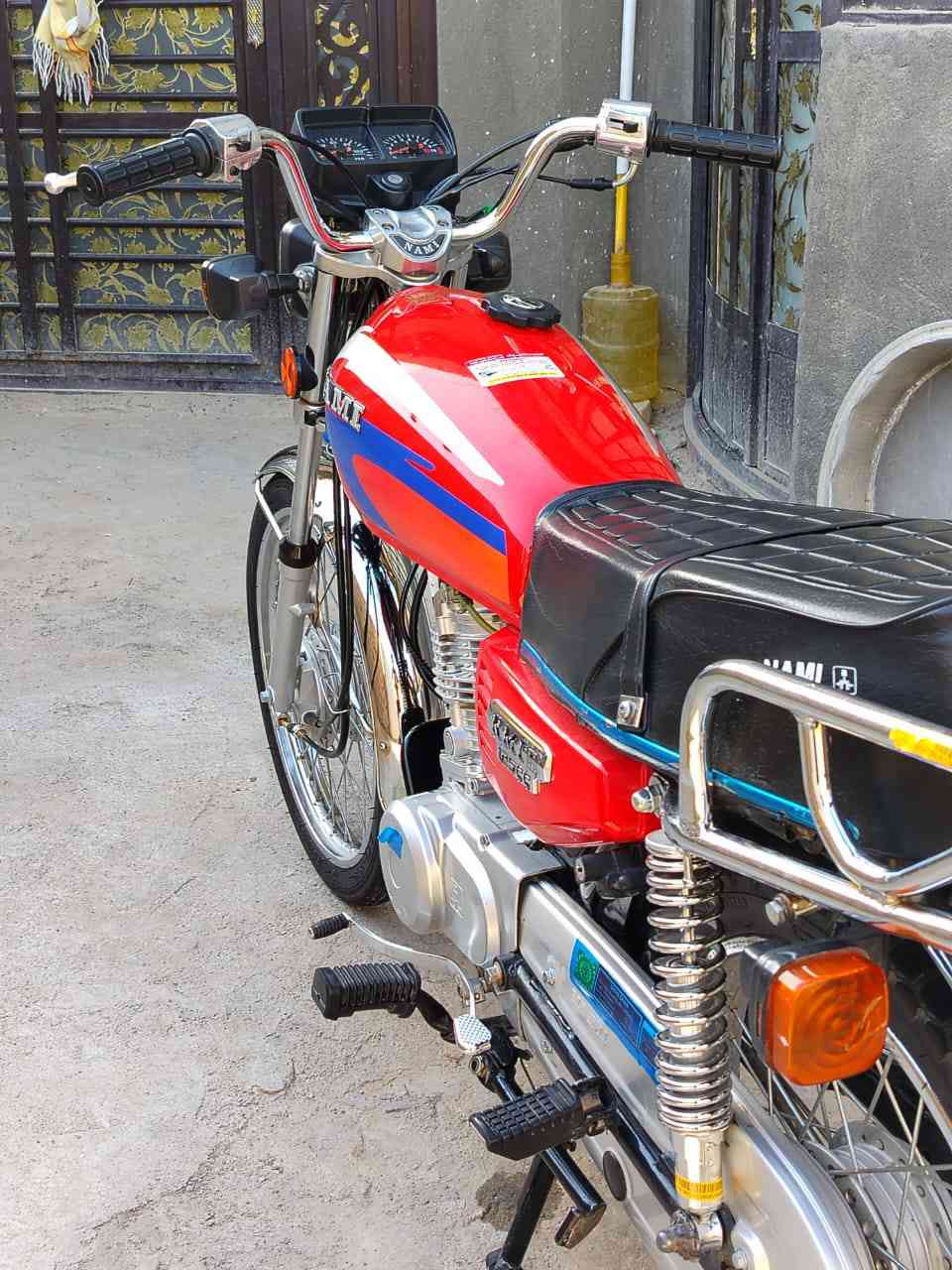 دراجة ناما 23 طالعة 24 مامفتوحة 
مكاني الناصرية مركز السعر خاص


**إذا كنت صاحب هذا الإعلان وتريد حذفه لأي سبب، رجاءا أرسل رسالة إلى الدعم الفني**