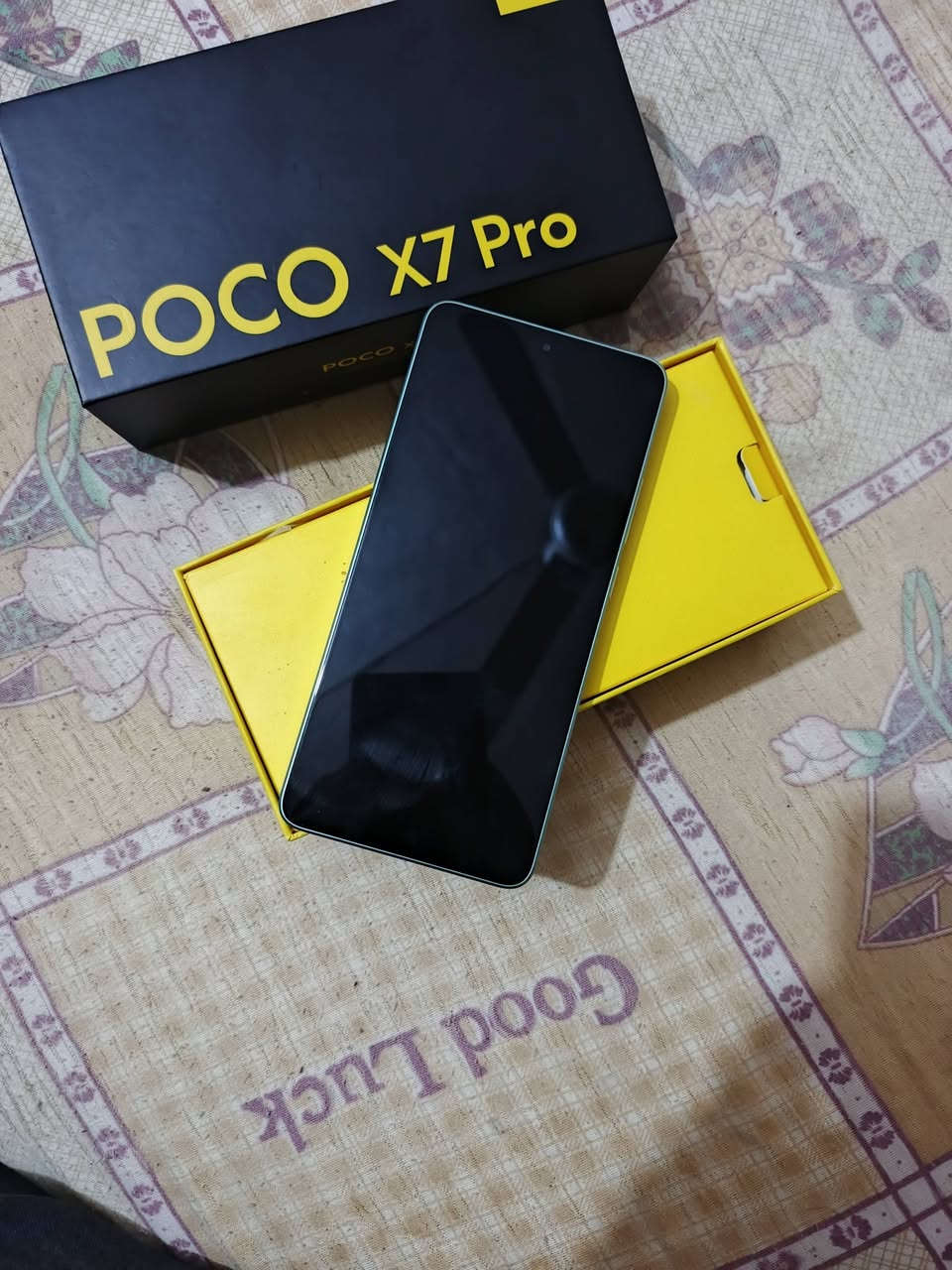 بوكو Poco x7pro ذاكره 512 نص تيرا لون المميز والمختلف يدعم ببجي 120 فريم بكل سلاسه ودقه عاليه جهاز راقي نضيف جدا ملحقاته كامله كارتونته وشاحنته الاصليات السعر، خاص للشراي وبالخدمه


**إذا كنت صاحب هذا الإعلان وتريد حذفه لأي سبب، رجاءا أرسل رسالة إلى الدعم الفني**