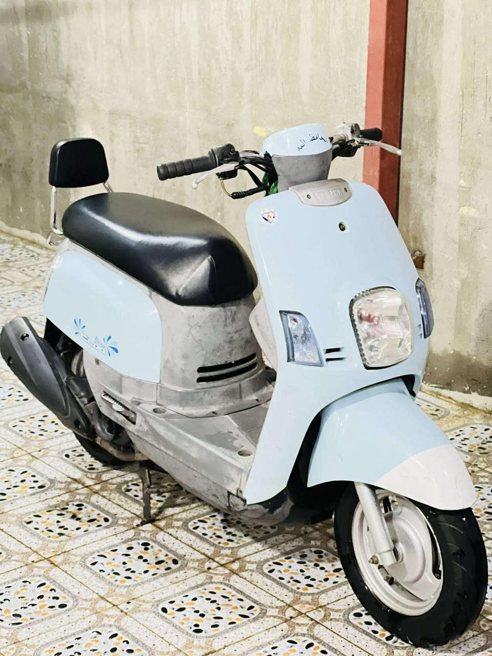 سلام عليكم دراجه للبيع دراجه حاويه صالها شهر من طالعه دراجه داخل رصاصي وكلها ختم واحد ويه مكينه دراحه  برغي واحد ماناقصه دراجه مكينتها شلعه ومعدل تآكل كاع برغي واحد مامفتوح منها سعر خاص او خابرني وتدلل ***********مكاني نجف مشخاب وشراي بي خير ويدلل
