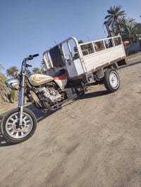 مديل ١٠ • اسود • رقم اسود