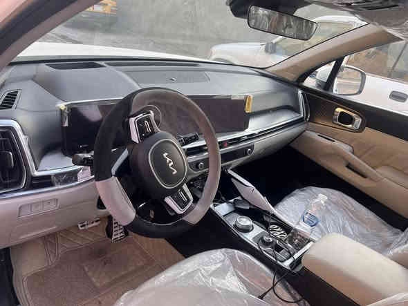 سورنتو 2024 خليجي كفاله عامه  

رقم بغداد  تحويل مباشر

بسم شريكة ديار الكرم بالبياع 

السياره ماشيه 5 الف زيرو جديده كلش

مكان سياره بغداد جسر ديالي/الزعفرانيه 

السعر 327 وبيهه مجال بسيط 

اللاتصال ***********

المواصفات 

بانوراما 

بصمه + بصمه ابواب 

تشغيل عن بعد 

كير ماوس 

تو ويل

6 سلندر 

7 راكب 

شفتات مقود 

سايد بريك بصمه 

جنطه كهرباء 

كشنات كهرباء 

مري شفط 

كامره خلفيه دواره 

حساس امامي وخلفي 

شاشه متصله طويله

تبريد بيانو  

اوتو هولد

مود رايف

برد خلفيه

3 قطع تبريد 

اشاير بالمري

ويل 19
