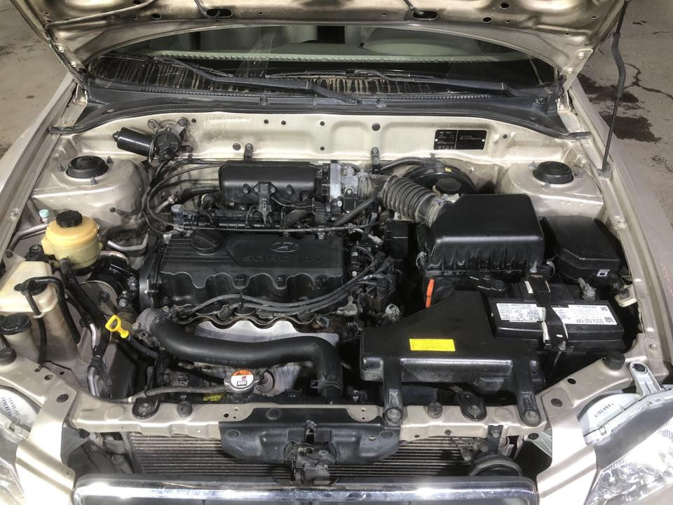 السلام عليكم للبيع فقط فيرنا شركه عامه موديل 2009 كفاله عامه بدون صبغ او حادث سياره متروكه 2012 وقبل شهر غيرت الرقم الاماني هزه جديده كلشي شغاله بيه سياره كله بلادي حته الجامه الاماميه بلاد شركه مكان السياره اليرموك للاستفسار *********** السعر 87$$ وبيه مجال
