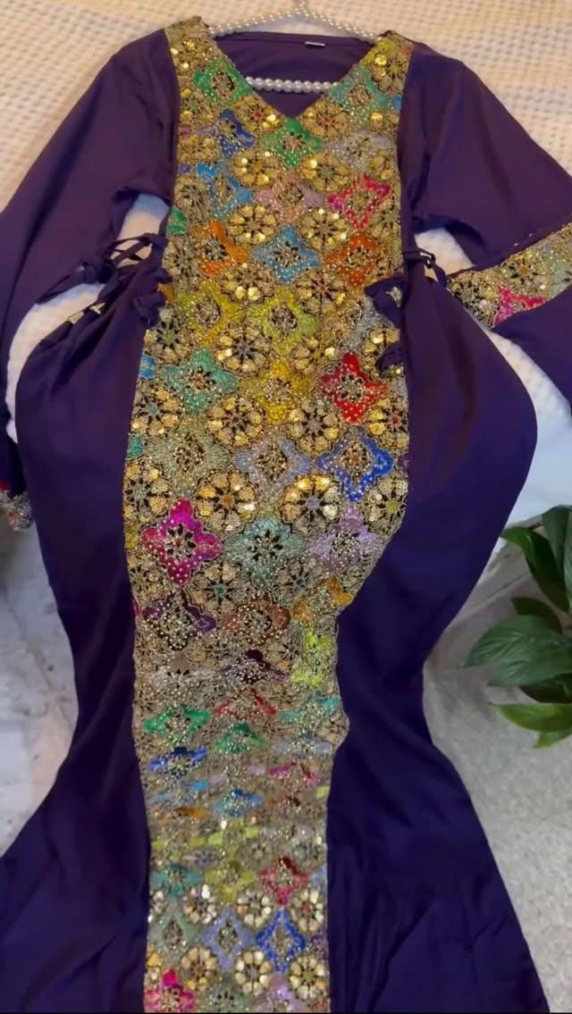 #عرض توصيل َمجاني داخل الكوت اقوئ كولكشن صيفي علَئ الإطلاق
جمال المخاور يمنا نار
قياسات خاصه وعاديه كل القياسات موجوده
أسعار جدا مناسبه
يوجد توصيل إلى جميع محافظات العراق


**إذا كنت صاحب هذا الإعلان وتريد حذفه لأي سبب، رجاءا أرسل رسالة إلى الدعم الفني**