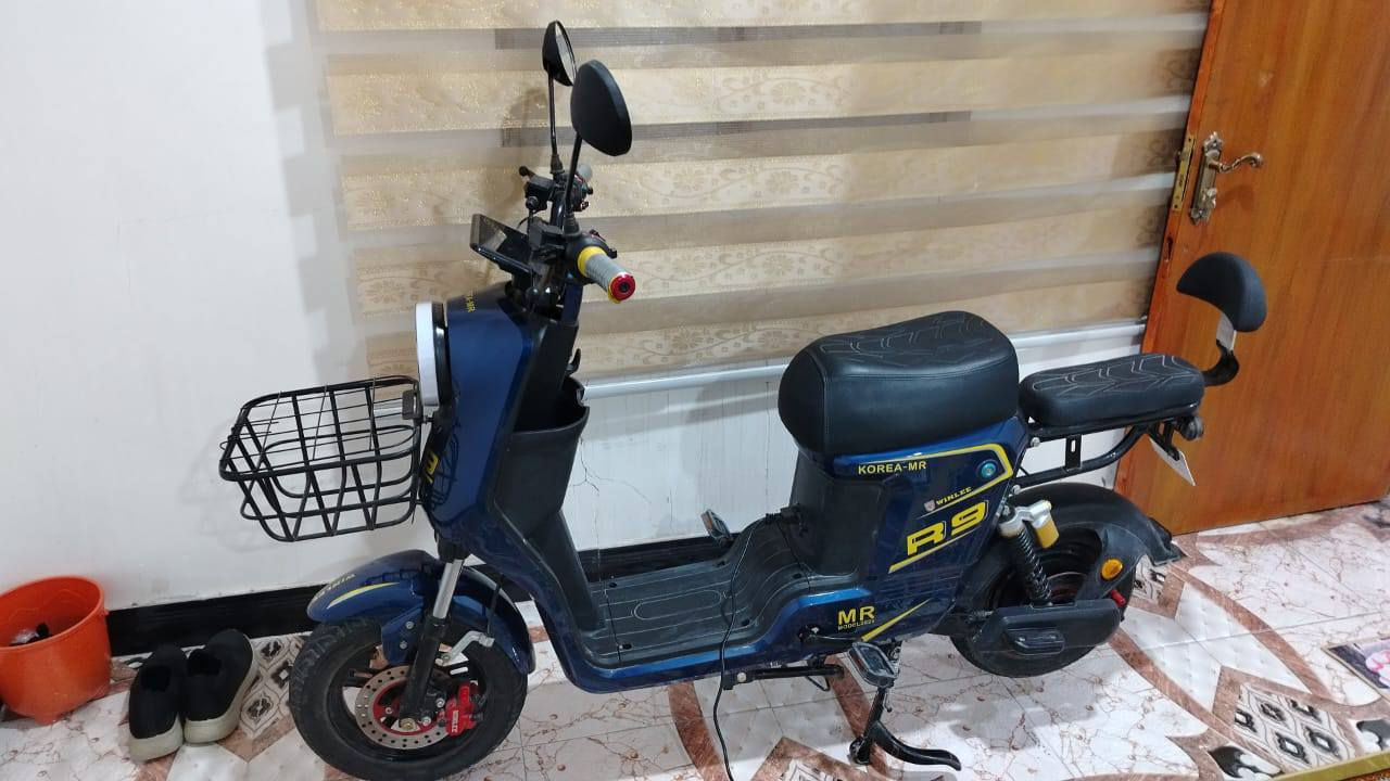 السلام عليكم دراجه شحن دراجه حلوه ونضيفه ومرتبه سعر 450 الف جديده عندي ***********
