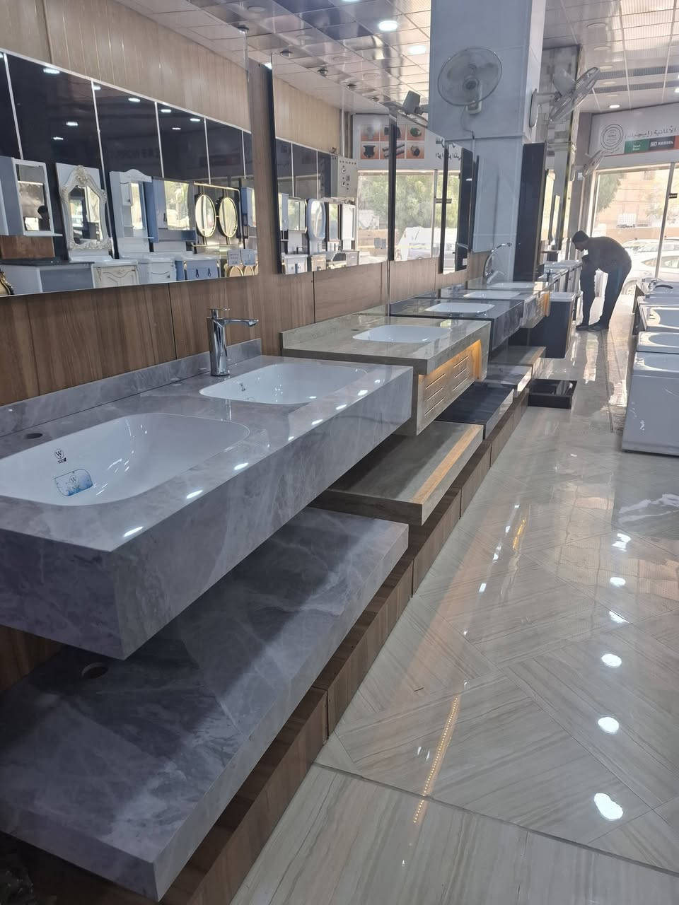 سلام عليكم حيدر تاسيسات الصحيه ماء ومجاري كربلاء المقدسه مرحبا معرض نعيم والي قرب باب بغداد ***********
