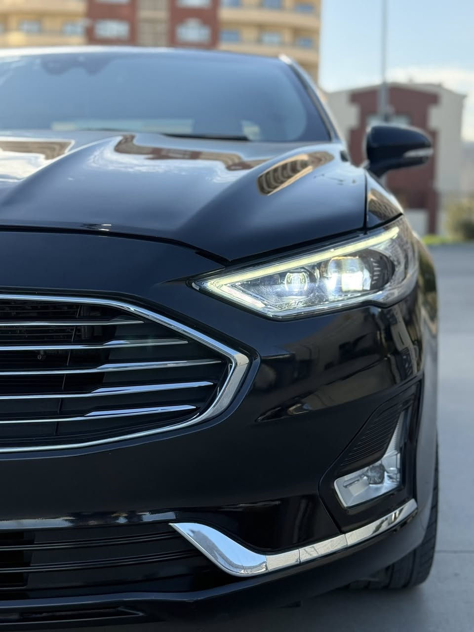 السلام عليكم ورحمة الله وبركاته 

‏‎       ——— لـلـبـيع  ———

‏‎ فورد فيوچن .      —      Ford Fusion

‏‎وراد أمريكي.        —  ايرباك البرده - الستيرن  

‏‎الموديل               — 2020

فئة                      — تيتانيوم  

حجم المكينه       — V4/2000 تيربو  

‏‎اللون                   — اسود    

المسافه المقطوعه —25,000 فقط بحالة الوكاله  

حالة السياره.    — ( صبغ جاملغ + البنيد   ) 

‏‎المواصفات 
‏‎-بصمة تشغيل
-بصمة أبواب 
-تشغيل عن بعد 
‏‎-ترحيب عند الاقتراب
-فتحة سقف 
-هاندبريك بصمه 
-مساعد نزول المنحدرات
-تبريد قطعتين 
-كشن السايق خزن ميموري
-ليد نهاري 
-لايتات LED
-داخل مميز ( قيسي )  
-رادار امامي - جانبي - خلفي 
-تنبيه ما قبل الاصطدام 
-شفتات ستيرن
-اشاره بالمرايه 
-كشنات جلد 
-كشنات تدفئه - تبريد 
‏-شاشه كبيره تدعم نظام الأبل كار باي ونظام الاندرويد 
‏‎-شاشه عداد 
‏‎-ستيرن بحركه كهربائيه 
‏‎-تبريد منفصل 
‏‎- بگ لايت LED 
‏‎- كود باب 
‏‎-تحكم ستيرن جهتين 
‏‎-تحديد سرعه 
‏‎-مانع انزلاق 
-حساس خلفي 
-كرسي السايق والراكب بحركة كهربائيه 
‏‎-ليد نهاري
‏‎-گير ماوس 
‏‎-كامره خلفيه دواره
‏‎باقي المواصفات المعروفه 

‏‎السعر            — 139$

رقم السياره    — السليمانيه  

‏‎موقع  السياره — السليمانية 

‏‎للأستفسار.     — ***********—***********
