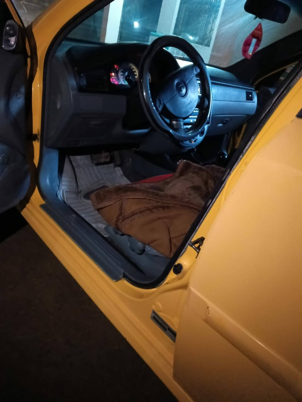 اوبتره موديل 2012
رقم انكليزي السماوة بسمي مداور ثاني يوم   
كيراوتوماتيك
مصفره هيئه وغرامات 
مكينة وكير وحداديه وتخم تاير مكفولات 
سياره جاهزة مابيها نقص 
بيه قطعتيتبديل
السعر ٧٣ وبيه مجال  
مالسماوةالوركاء  وتجي اشوفه بعينك حله من صور  
***********  و ***********
