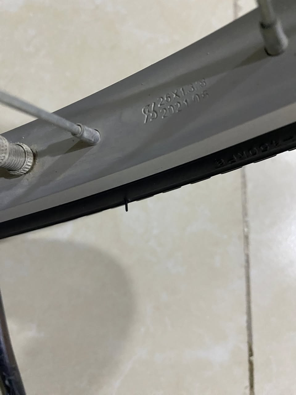 السلام عليكم 
بايسكل بيدي موديل 2021 البايسكل نضيف للبيع السعر 120وبي مجال 
الرقم :***********
