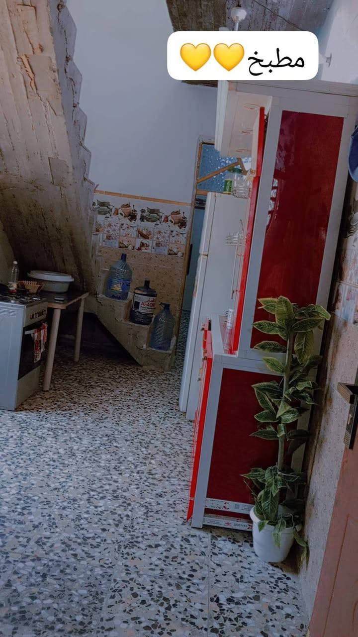 بسم الله الرحمن الرحيم💛 بيت للبيع بسعر جداا مناسب طابو سند 25 علما خدمات كامل قريب عل مدارس وغيرها سعرره فرصه فقط ب47 وبي مجال حك جيه شراي اتصل *********** يتوفر واتساب ايضا وخط مو شراي لاتتصل ولا تدخل خاص 💛💛

