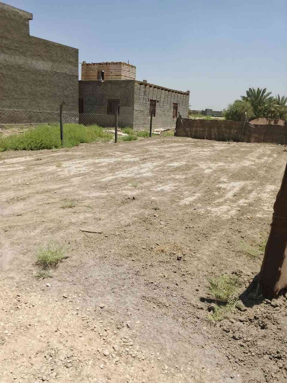 سلام عليكم قعة ارض لبيع مساحه 200مترر موقع مهدي عاكول قطعه مدفونه كامله الستفسار اكثر انتصلل ***********
