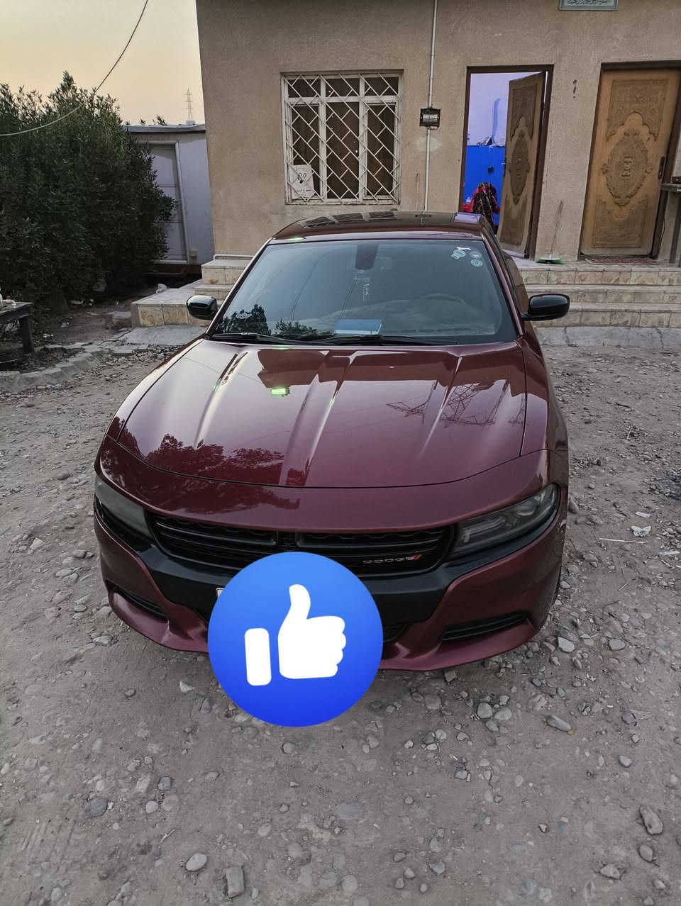 دوج چارجر
2018 فئة بلاك توب
كلين تايتل وارد كندي فتحة
شاشة عربي عداد مفتوح 
اهواي مواصفات بيها
السعر 250 
عنوان البصرة 
***********
