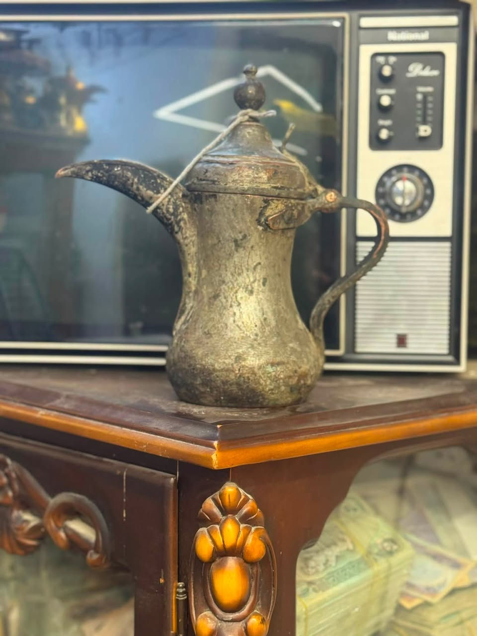 السلام عليكم ورحمة الله وبركاته دله بغداديه قبق ناصي عمل بغداد مهدي سعيد (27)سنتم للاستفسار خاص او الاتصال على الرقم التالي (***********)مصطفى دليمي
