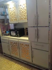 للبيع • السعر بالخاص • خزائن