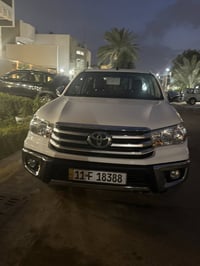 تيوتا هايلوكس 2025شركه ساز مكفوله بحاله الزيرو ماشيه24000كامل مواصفات ...