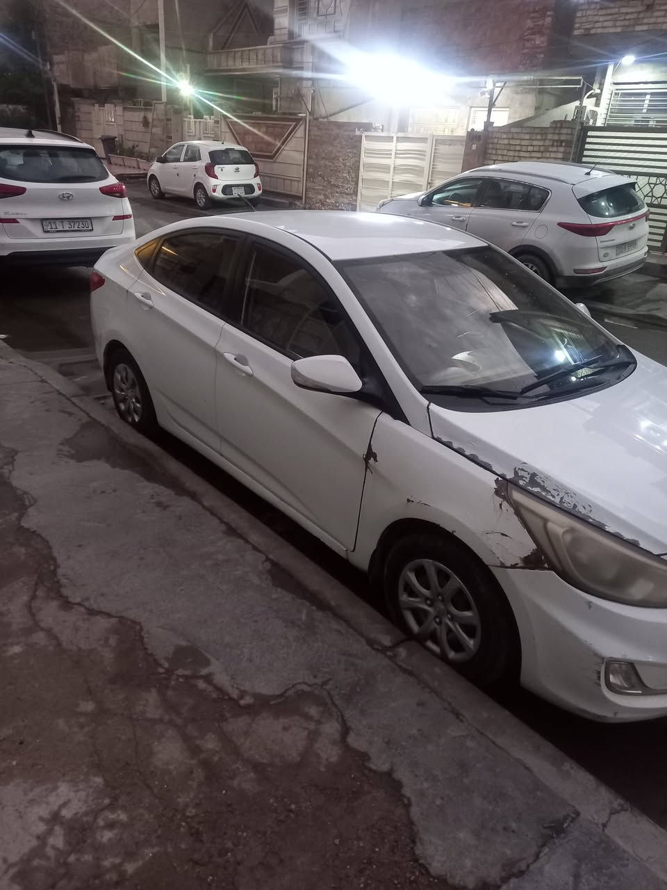 سلام عليكم اكسنت موديل ٢٠١٦ خليجي محرك ١٤٠٠ لون ابيض تحكم استيرن مخرج اوكس ويواسبي رقم بغداد 
السعر ٧٠ ورقه
