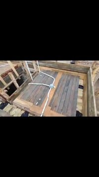 بفضل الله تعالى وتوفيقه عودة مجموعة الأمير إلى العمل وتم نشر سقف منزل ...