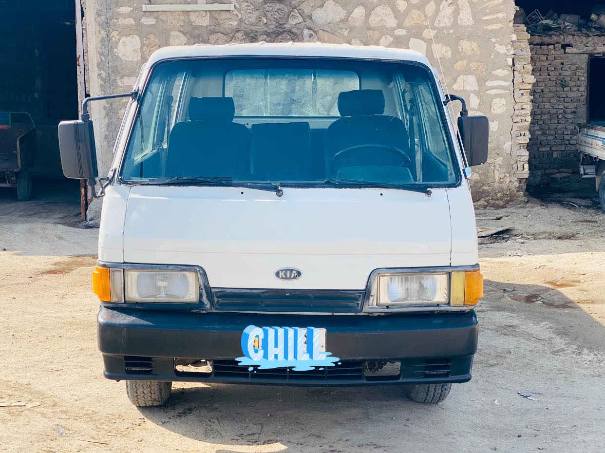 للبيع كيا بنكو موديل 1994خمسه جنكال سياره جديده تخم تاير كير محرك اكسل جديدات رقم بغداد الماني مصبوغه للجماليه دوشمه جديده كهربائيات جدد المكان بابل الحمزه الغربي رقم الهاتف ***********
