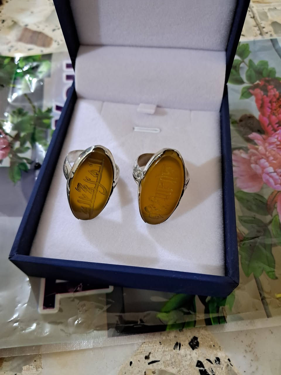 شرف الشمس خط كوفي مشروطات تحف


**إذا كنت صاحب هذا الإعلان وتريد حذفه لأي سبب، رجاءا أرسل رسالة إلى الدعم الفني**