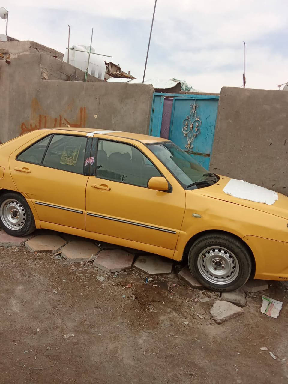 شير مديل 15 سياره جاهزه من كهربائيات من تبريد من شاشه كشنات من كلشي يراد بس دبلات الخلفي مال تكسي  سنويه نافذه من 23 راعي موجود سعر 25 بيه مجال بصره      ***********
