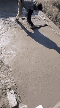 السلام عليكم 
نجار قالب 👷🔨🪜مصمم دروجه واجهات وخرائط ترميم منازل🏤 مقاولات عامه استلام مهندس للتواصل خاص 
او الاتصال ع الارقام 
***********
*********** متوفر واتساب واتصال  
حسين ابو رضا النجار من بغداد
