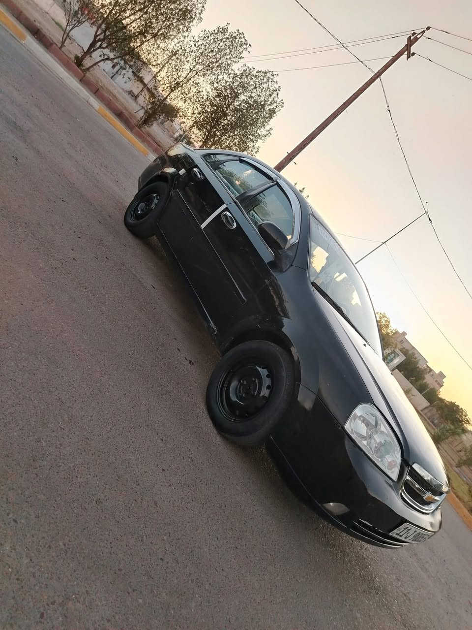 السلام عليكم
أوبترا 2006 
مصبوغة حزام جمالية 
القمارة جاردة 
حادثهه جاملغ خلفي 
الحدادية 80 بالمية 
تخم تاير جديد 
تبريد خير من الله 
السيارة نظيفة 
رقم انكليزي بأسمي
مراوس بEx35  
عنواني كربلاء 
***********
