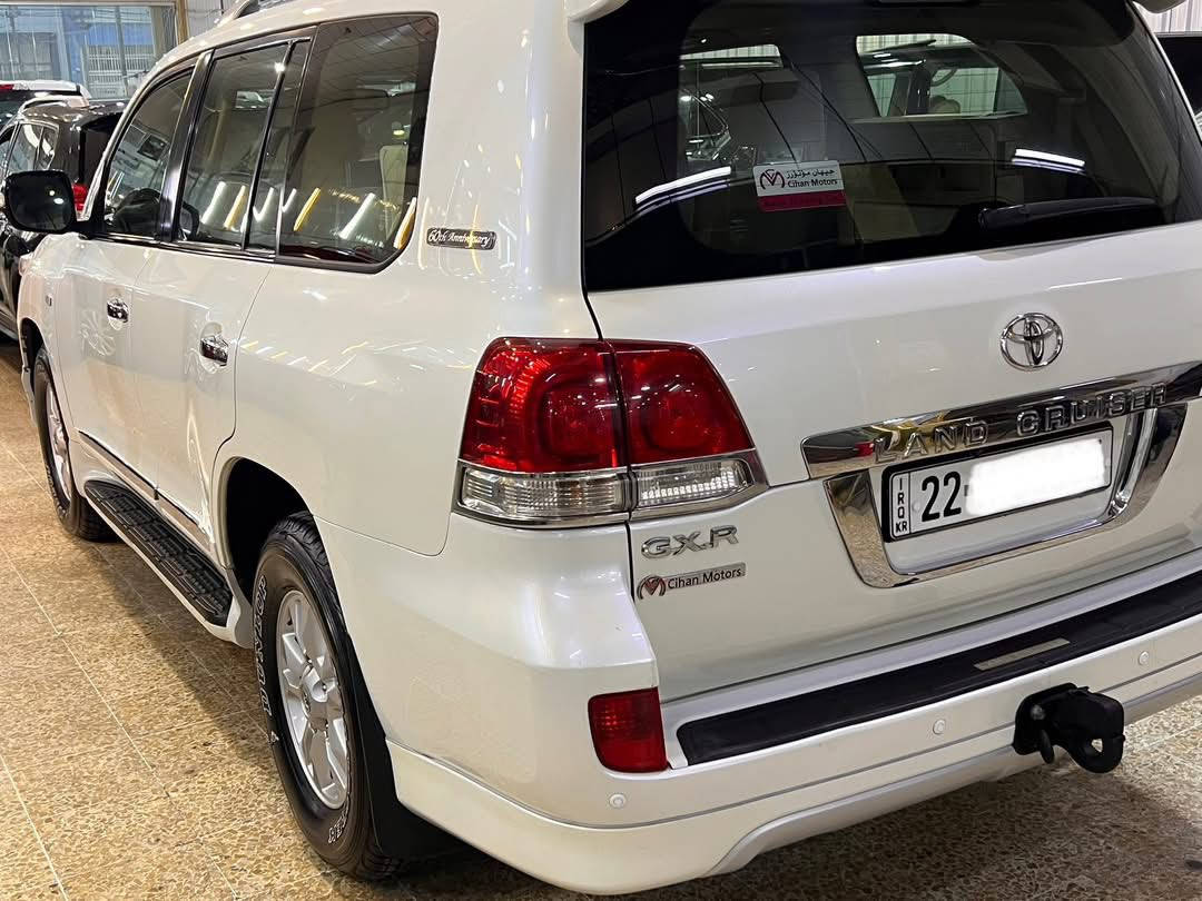 لاندكروزر GXR شريكه ساز 2011 V8 ستينى 
مكفوله كفاله عام لا سبخ لا بارد لا فتح
كير محرك لا فتح شرط مكان اربيل ماشيه 117km
بيد واحد لل زيرو السعر378$ مجال
***********
