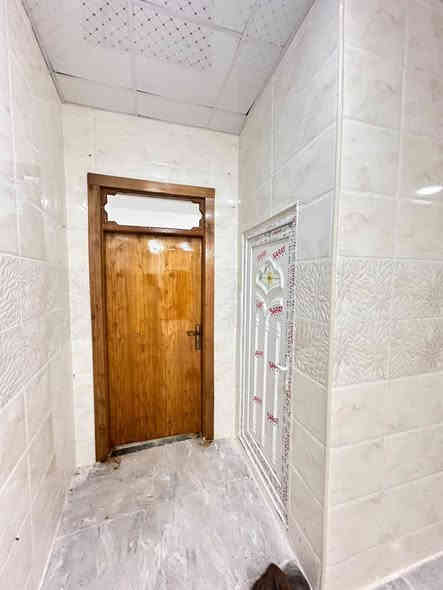 دار #للرهن
الموقع 🏡النجف الاشرف شارع الصب عمود 314
مدت سنه وقابل للتجديد 
خدمات كامله 
/ماء/كهرباء/مدارس/سوق/تبليط #عرض17

مساحه البناء 100 متر 🏡
غرفه/صاله/مطبخ/صحيات/ستقبال/مكشوفه

تحتوي الدار على 🏡
 خلاطات/سخان/خزان/مولد/وطني/سطح كامل 

مبلغ الرهن💵 15 💵مليون قفل قفل 
***********
***********
*********** النجف
