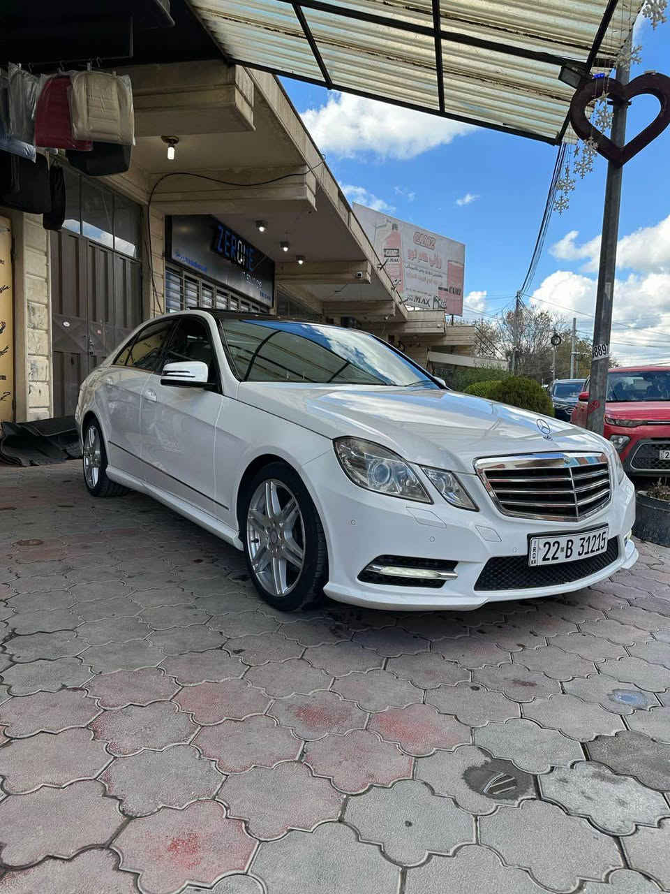 E200 2013 AMG مرسيدس
بلادصفر اربيل على ايد وحدة من الشركة ماشية ١٧٣ الف كم مكفولة من والى دبل بانوراما
كشنات جلد بيجي ويل تو سايز بلاد وتخم تاير جديد مكينه بلاد
ممفوتحه صفر مسجكامرا
حساسات امامي خلفي لايت
متحرك ويه الستيرن بلاجكتور
السعر ١٩٥ ورقه وبيهه مجال أربيل, العراق


**إذا كنت صاحب هذا الإعلان وتريد حذفه لأي سبب، رجاءا أرسل رسالة إلى الدعم الفني**