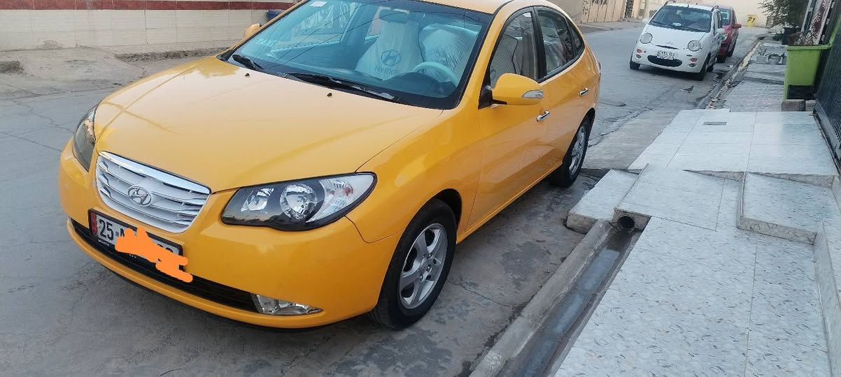 للبيع افانتي 2010 خليجي  105
رقم كركوك مشروع وطني لحد 2029 أرقام دولي 
ظرر بس بونيت مبدل بدون داخل وبي مكانين تصفية
كَير و محرك بشرط حجم ١٦ دكشن عالي
صدر امامي و خلفي جديد ٤ تايرات جديد 
تبريت تدفئة بشرط شغال دفتر بانزين
مواصفات سيارة.
شاشة زينون
حساس خلفي
تبريت لمس
كشنات تدفئة شغال
تحمات بل استيرن
شاشة و كامرة
شرط تحويل 
سعر 105.و مجال بصيط
***********
